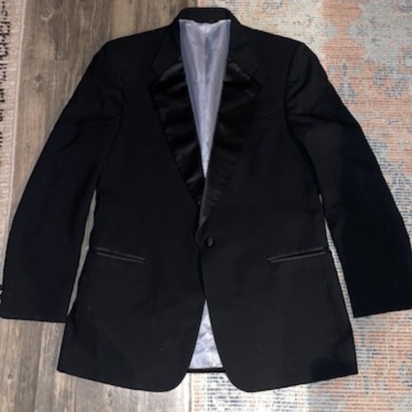 Christian Dior men’s Classic Tux jacket - size 43 long - black - Picture 3 of 4